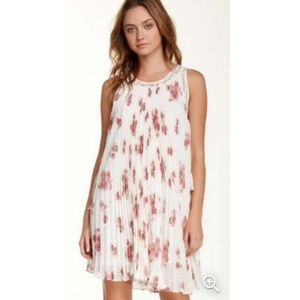 Free People Ivory Floral Gardenia Pleated Tent Dress Size XS